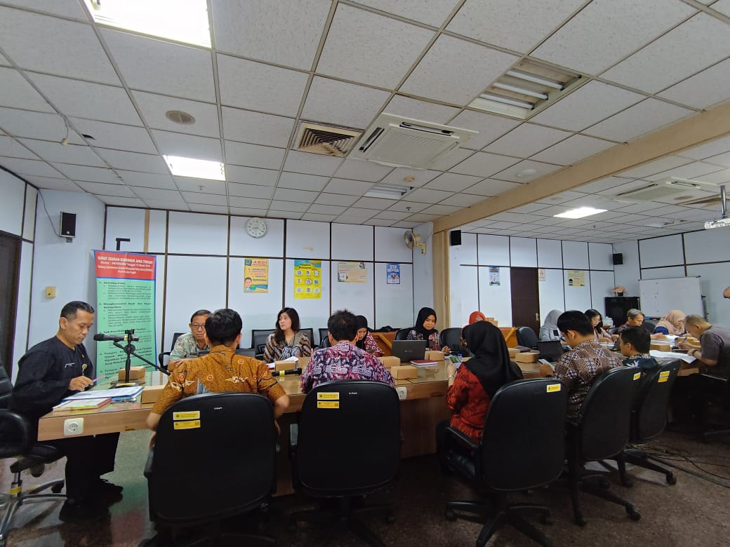 Rapat Fasilitasi Rancangan Perwal tentang SOTK Dinas Kominfo Kota Semarang di Biro Organisasi Provinsi Jawa Tengah